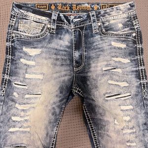 Rock Revival jeans in fantastic condition.perfect fit for a distressed look.